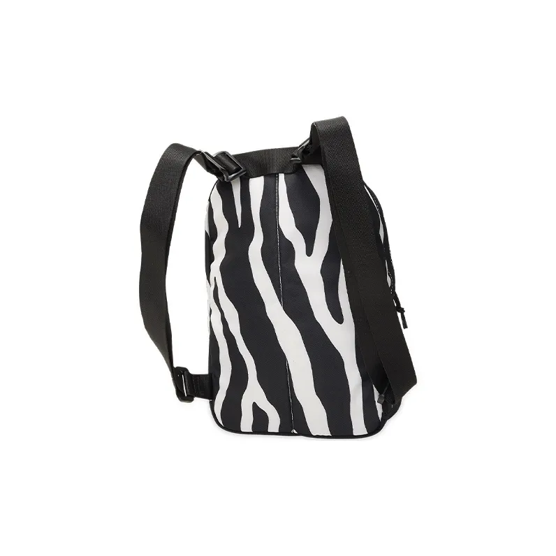 Converse Polyester Backpack Regular Unisex Black White-1