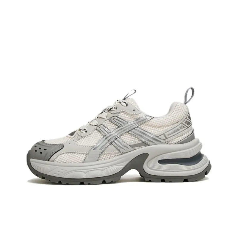 TATA Chunky Sneakers Women's Low Top Multicolor-0