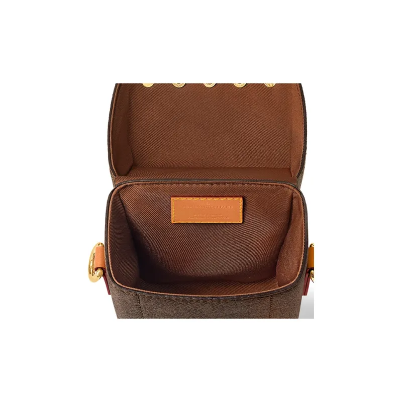 LOUIS VUITTON Soul Trunk Vertical Monogram Dust-3