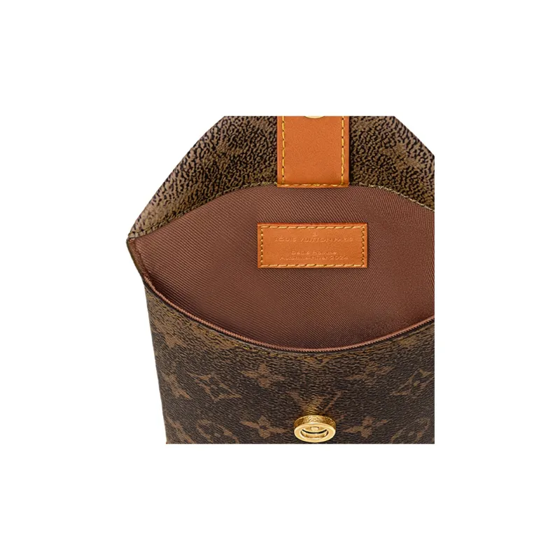 LOUIS VUITTON Envelope Pouch Monogram Dust-3