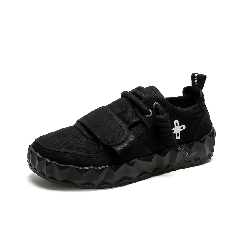 Bull Charm Abrasion Resistant Low Top Casual Shoes Men's-0
