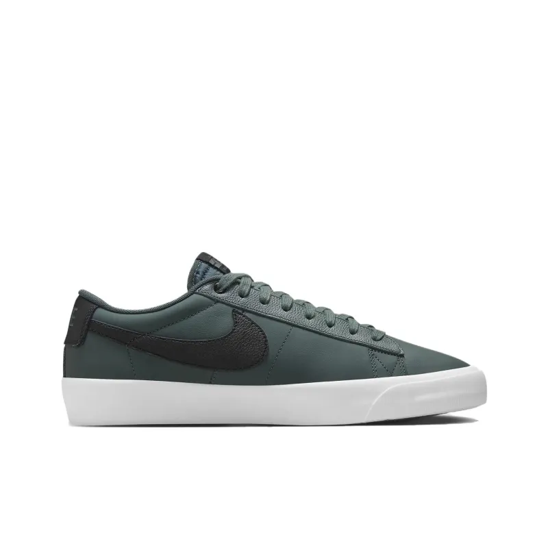 Nike Sb Zoom Blazer Low Pro Gt Vintage Green-1