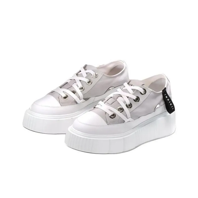 Inuikii Matilda Low Top Canvas Shoes Women's Light Gray-2