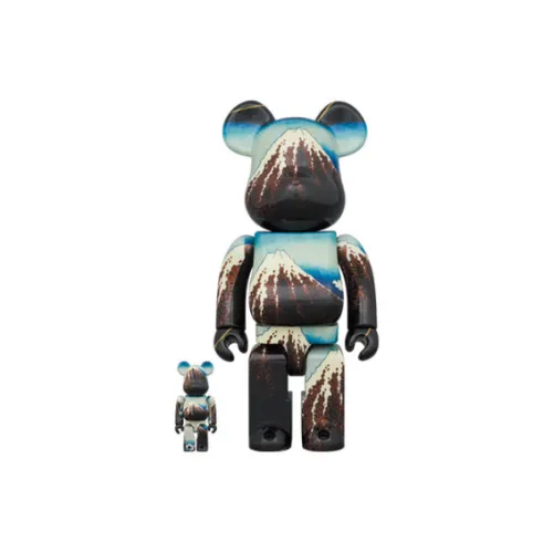 BE@RBRICK X Kitasai Katsushika 'White Rain Under The Thirty Six Views Of Mount Fuji'