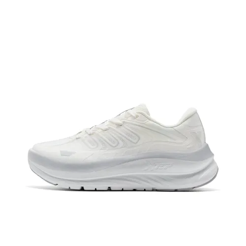 XTEP Running Shoes Women's Low-Top Sail White/Cypress Grey