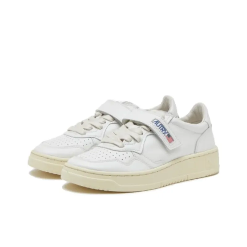 AUTRY Slip Resistant Skateboard Shoes Women's White-2