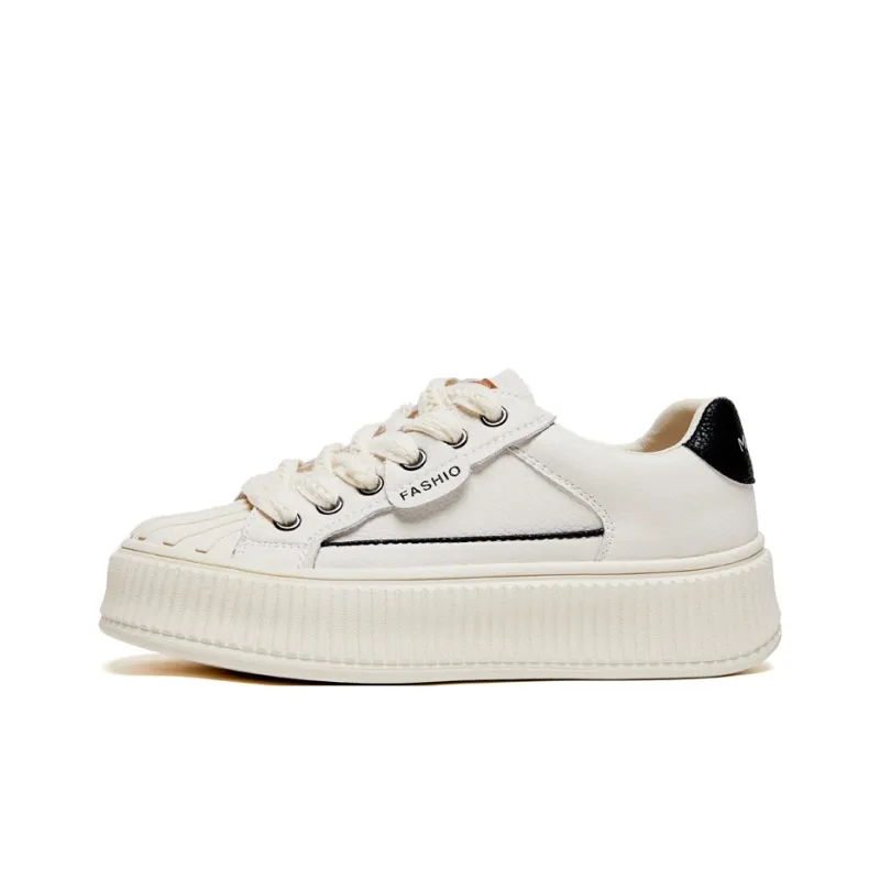 Bull Charm Abrasion Resistant Low Top Casual Shoes Women's-0