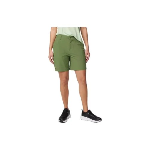 Columbia Summit Valley Casual Shorts Women's Green