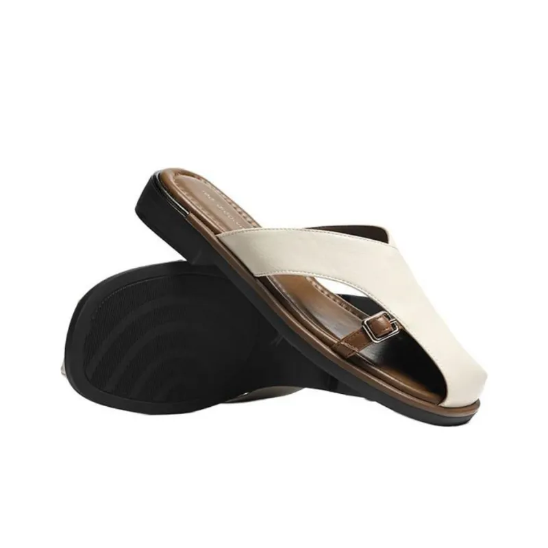 RED DRAGONFLY Closed Toe Slippers Women's-8