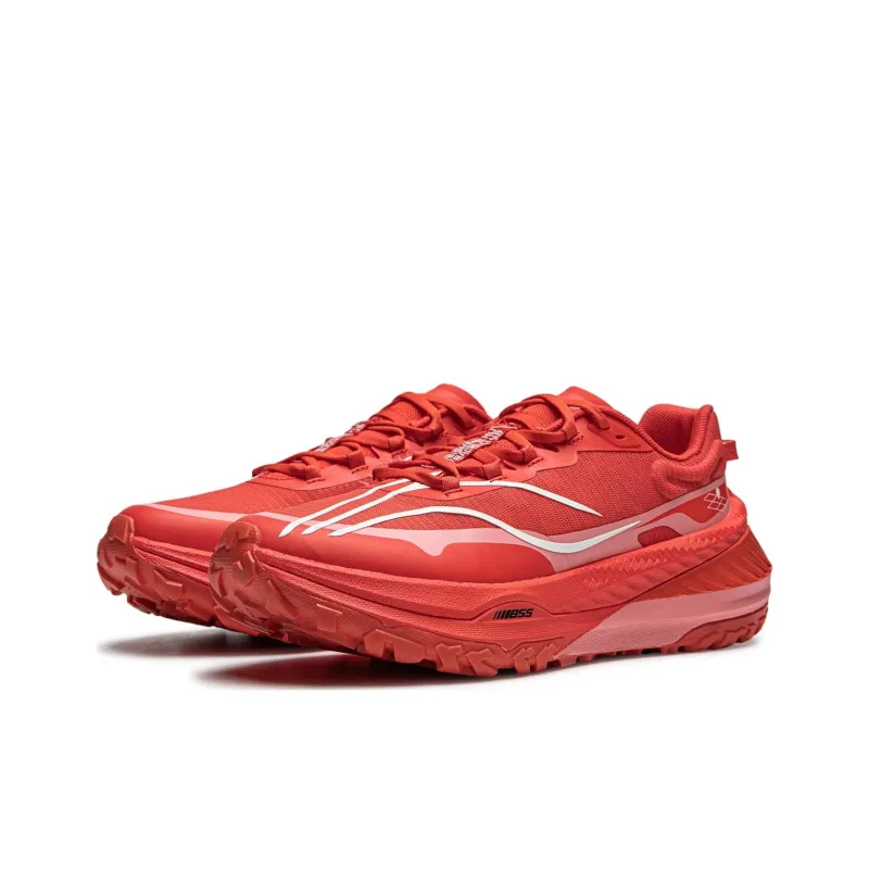 LINING Dilu Running Shoes Women's Low Top Red-2