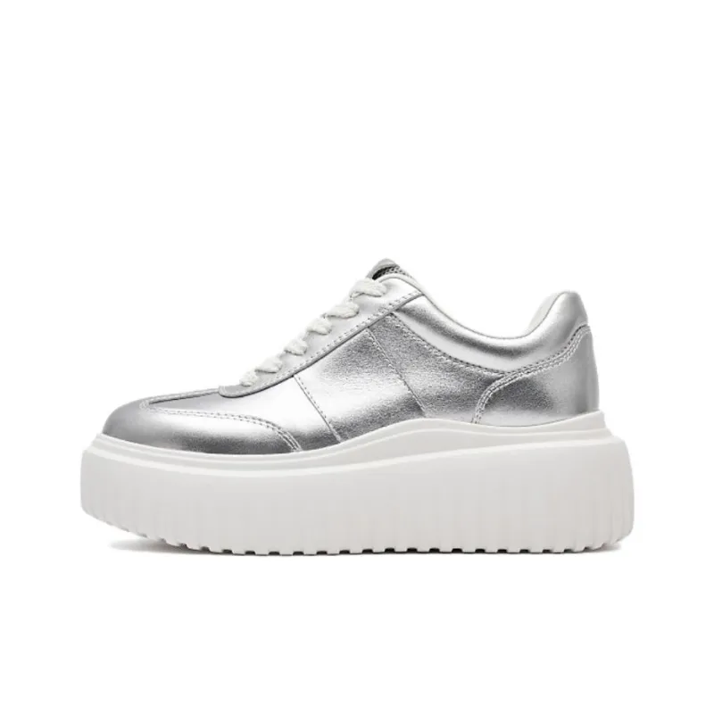 Staccato Height Increasing Platform Skateboard Shoes Women's-0