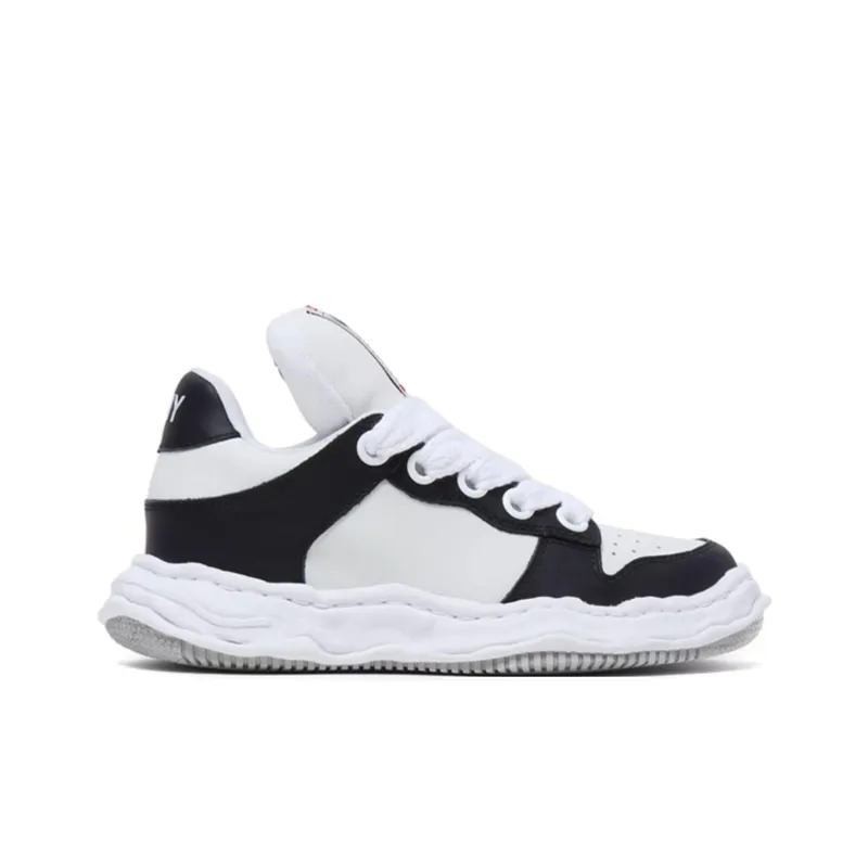 MIHARA YASUHIRO Low-Top Casual Shoes Unisex Black-1