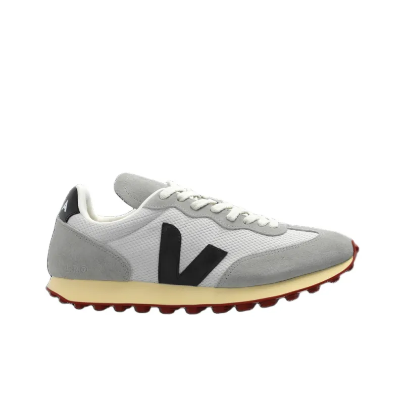 VEJA Rio Branco Sneakers-1