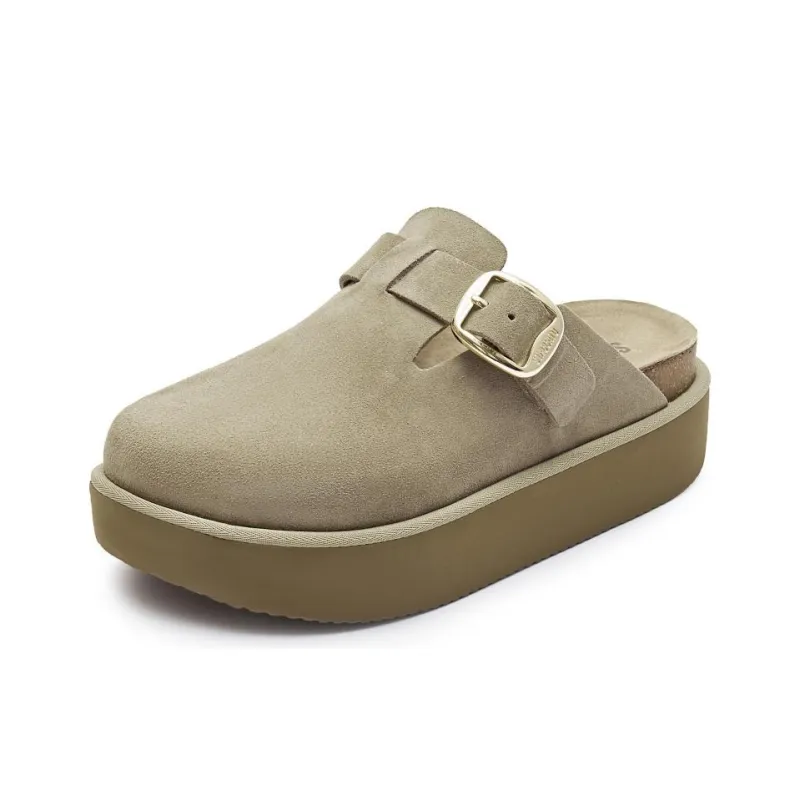 Staccato Closed Toe Slippers Women's-9
