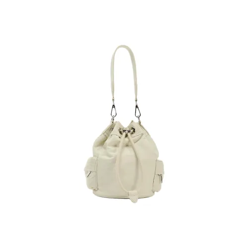 ZARA Shoulder Bags White