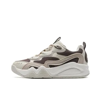 XTEP Galaxy Anti Slip Wear Resistant Low Top Skateboard Shoes Women's Taupe Brown