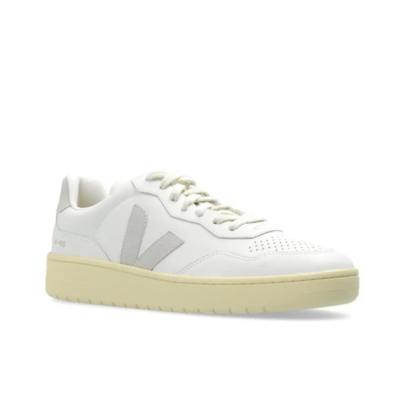 VEJA V90 Sneakers-2