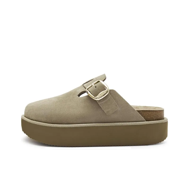 Staccato Closed Toe Slippers Women's-8