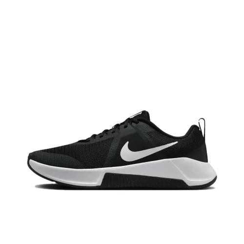 Nike MC Trainer 3 Training Shoes Men Low-Top Black/White