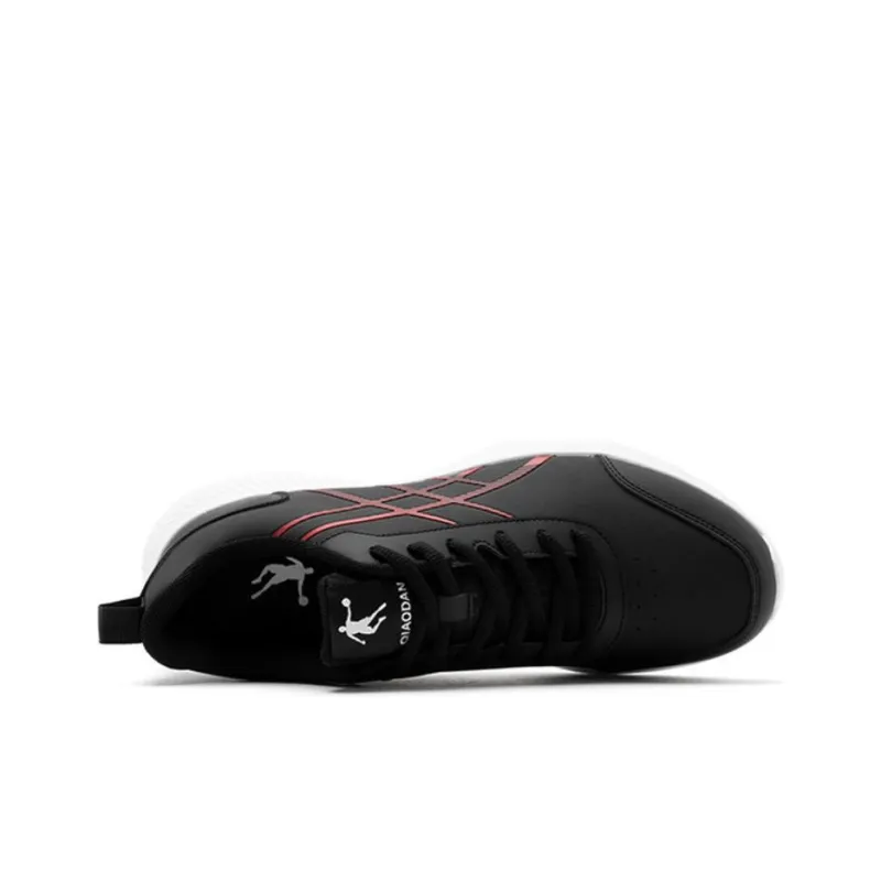 QIAODAN Anti Slip Wear Resistant Low Top Casual Running Shoes Men's Black White Red-3