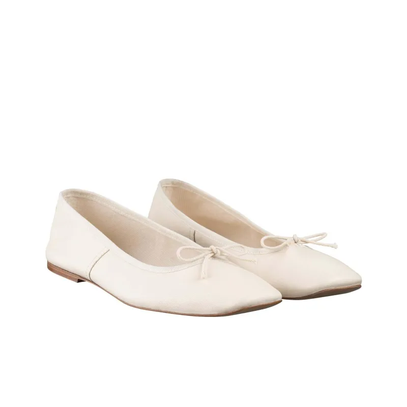 A.P.C Leah Casual Single Shoes Women's Cream White-1