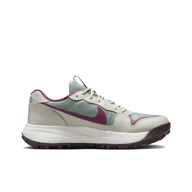 Nike Acg Lowcate Mica Green Rosewood Light Bone-1