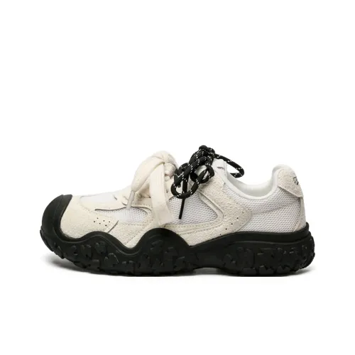 Zun'er Breathable Moisture Wicking Lightweight Low Top Casual Shoes Women's