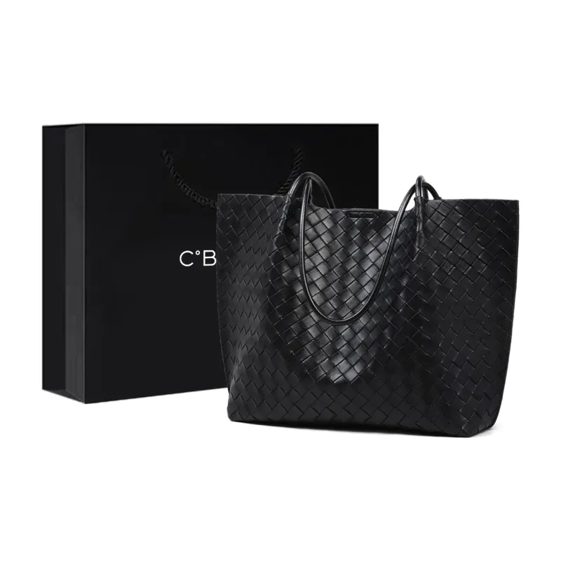C°BANNER Cow Leather With Synthetic Leather Shoulder Bag Tote Women's Milkshake White/Classic Black-7