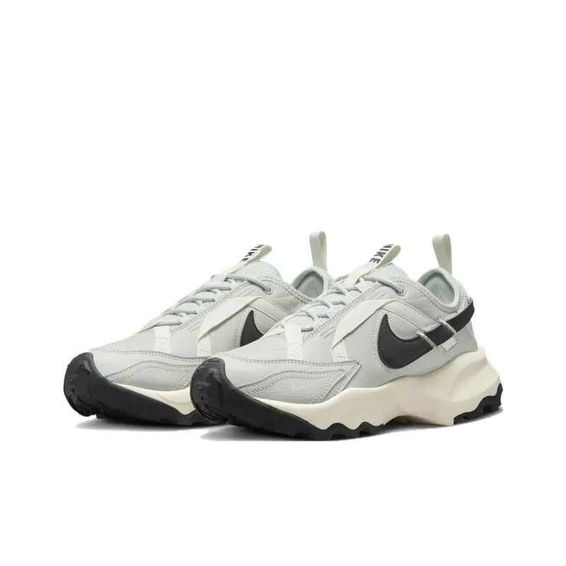 Nike TC 7900 Slip Resistant Low Top Casual Running Shoes Women's Cyan Black-2