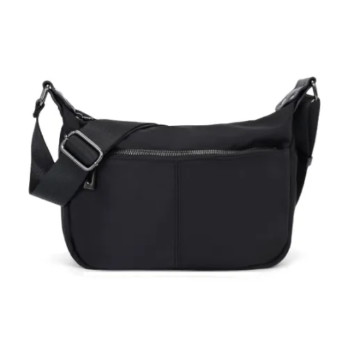 LUCKY DIAMOND Crossbody Bags Black