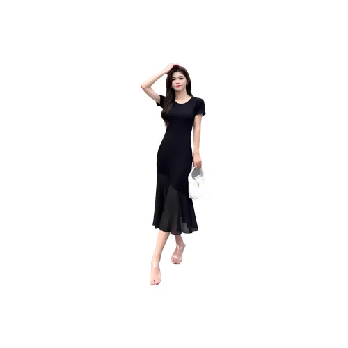 Beauty At 19 Short-Sleeved Dresses Women's Black