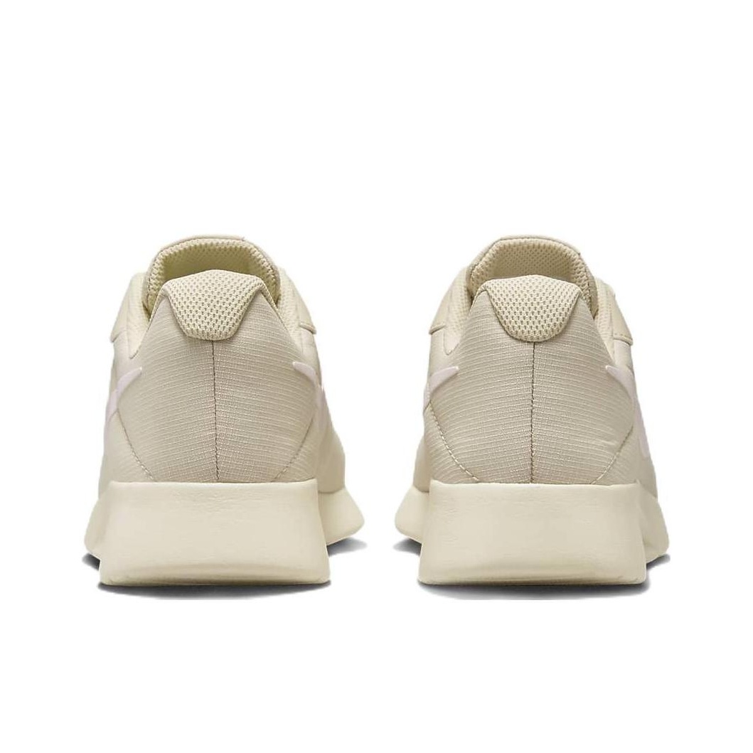 Nike roshe cream best sale