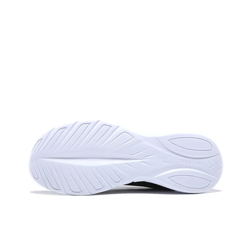 PEAK Qingyi Durable Breathable Low Top Running Shoes Women's Black Rose Red-4