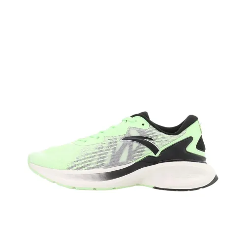 ANTA Tron 1.5 Running Shoes Men Low-Top Fluorescent Light Grass Green/Black