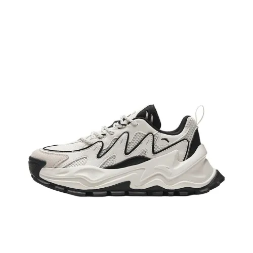 ANTA Hot Chunky Sneakers Women's Low-Top Black/White