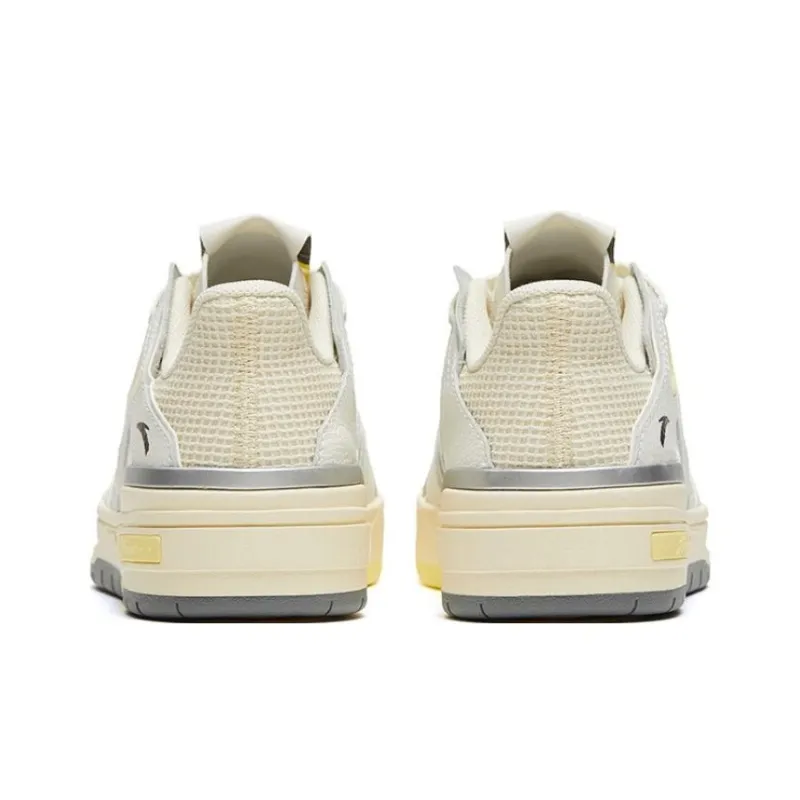 Anta Flame 4.0 Anti Slip Wear Resistant Low Top Skateboard Shoes Women's Ivory White-3