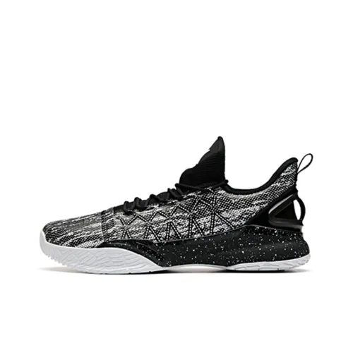 ANTA Light Cavalry 3 Basketball Shoes Men Low-Top Black/ANTA White/Cool Gray