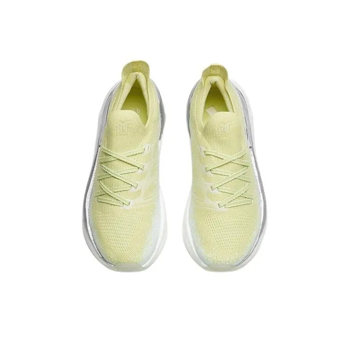 Anta Chuang 2.0 Pro Lightweight Low Top Running Shoes Women's Yellow White-2