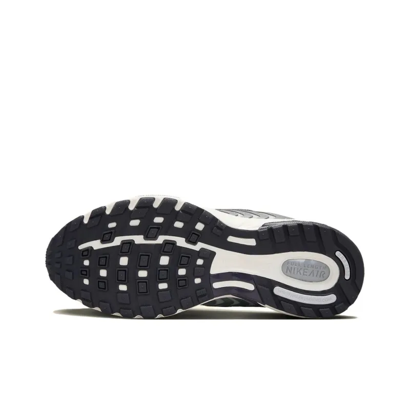 Nike Air Peg 2K5 Chrome Women's-4