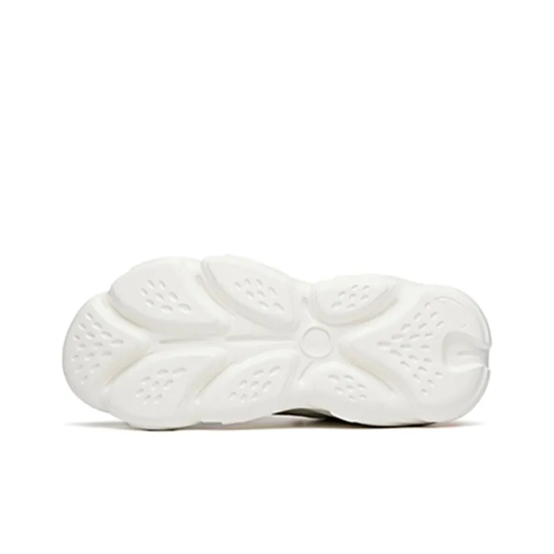ANTA Coca Cola X Women's Life Series 'Meow Cat Paw'-4
