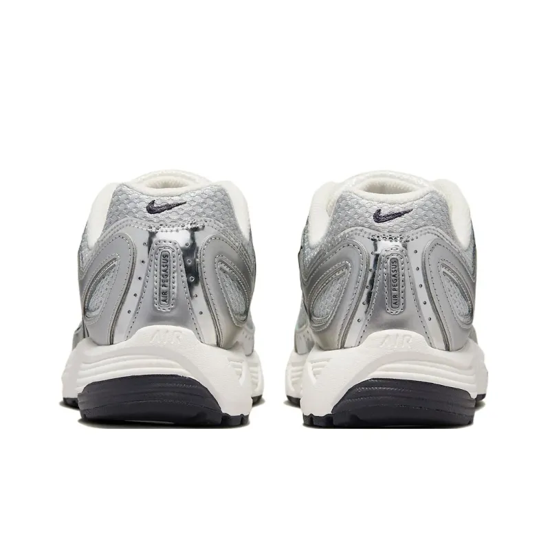 Nike Air Peg 2K5 Chrome Women's-3