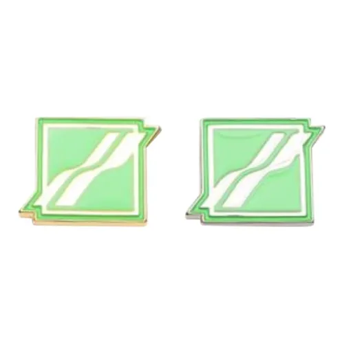 WE11DONE Square Logo Brooch Set 