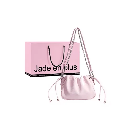 Jade En Plus Shoulder Bags