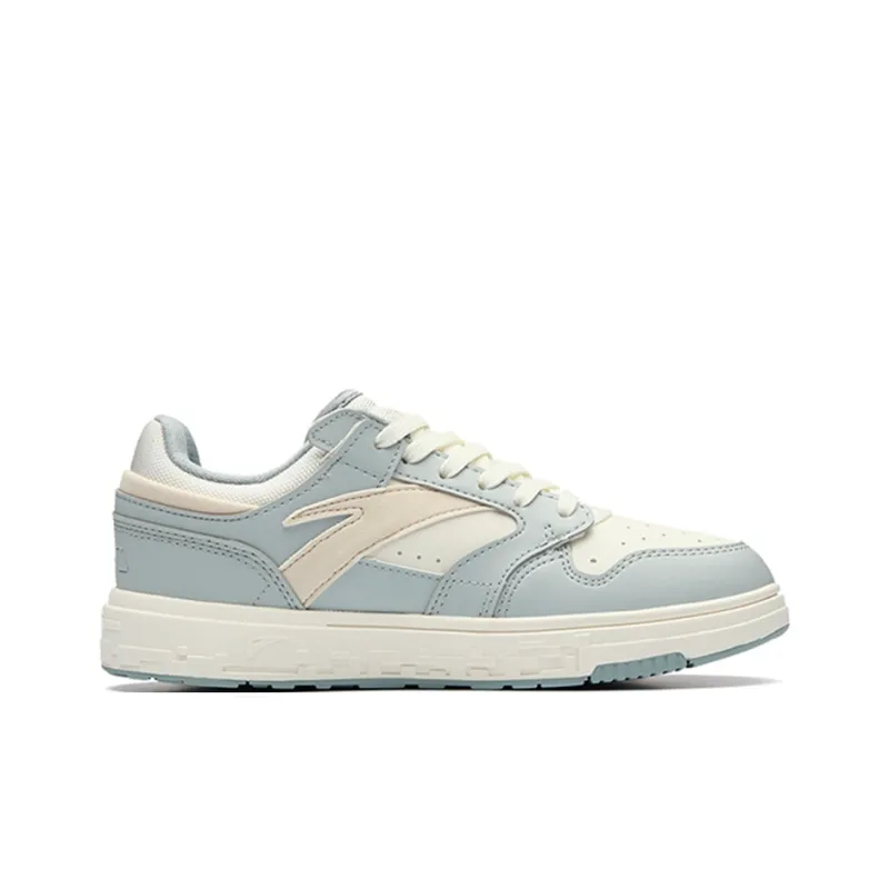 Anta Street Play Series Slip Resistant, Abrasion Resistant, Lightweight Low Top Skateboard Shoes Women's White Blue-1