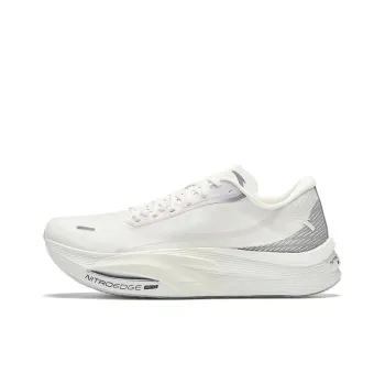 Anta C202 5 GT Cushioning Rebound Low Top Long Distance Running Sprint Running Shoes Men's White
