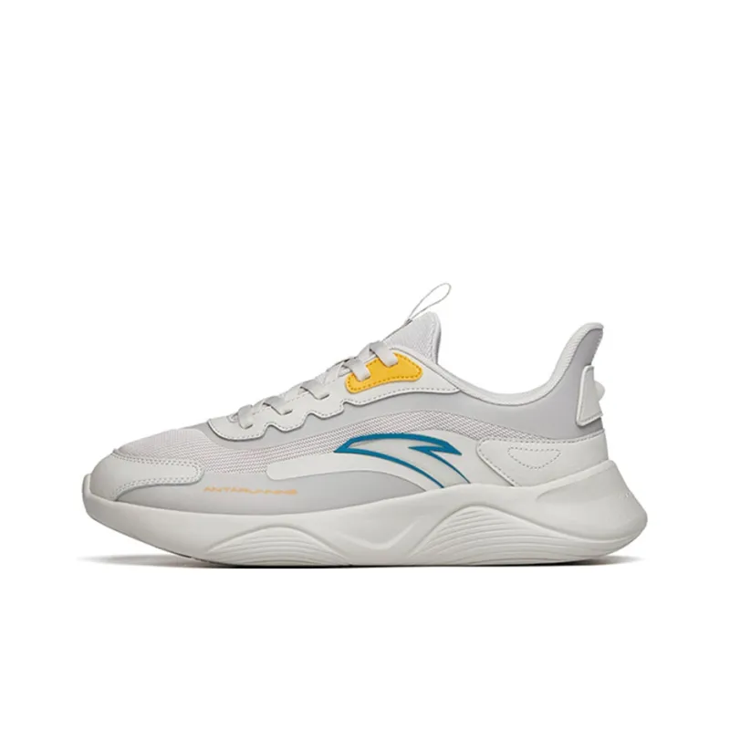 Anta Lingyun Lightweight Low-Top Running Shoes Men's One Gray-0