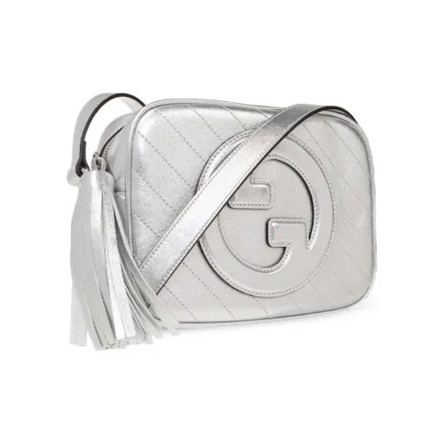 GUCCI Blondie Shoulder Bags