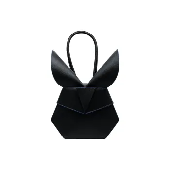 BEDROOM SOCIETE BEDRU：M SCSJETE Calfskin Shoulder Bag Crossbody Bag Handbag Women's Black