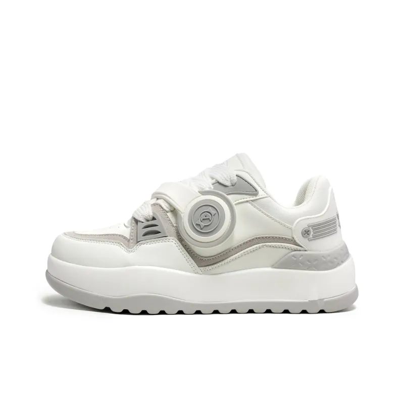 Peter Pan Anti-Slip And Wear-Resistant Breathable Low-Top Skateboard Shoes Unisex-3