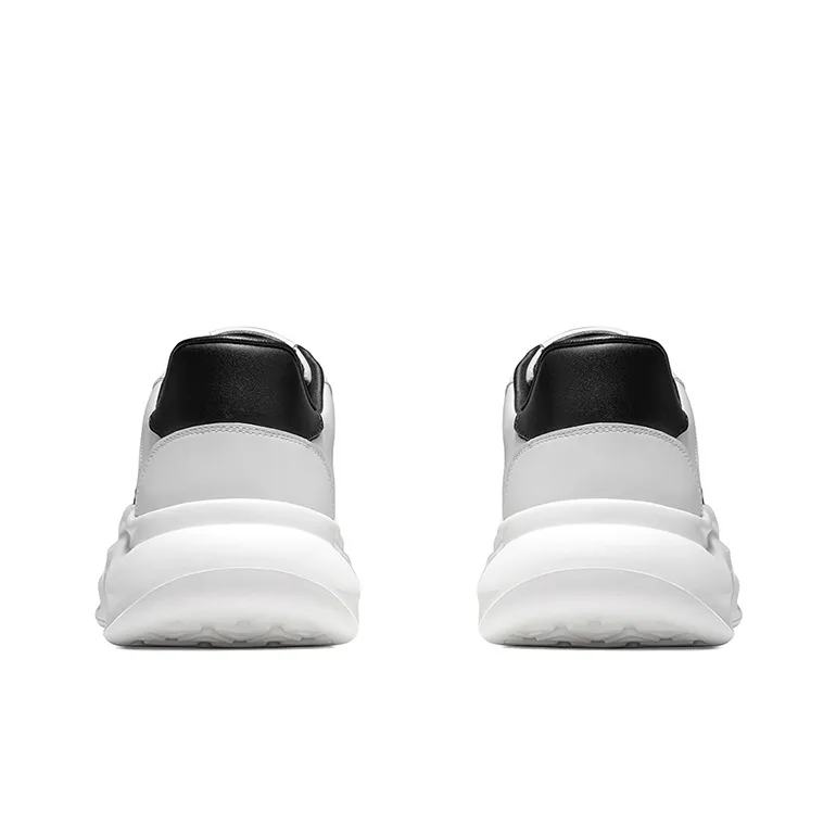 ROBERTA DI CAMERINO Low Top Casual Shoes Men's White Black-3